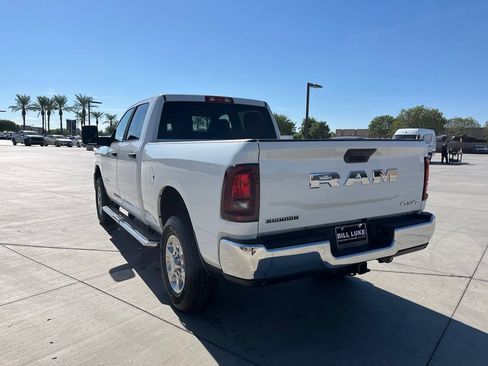 Certified 2025 RAM 2500 Big Horn AWD/4WD image 7