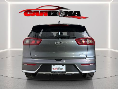 Used 2017 Kia Niro EX FWD image 7