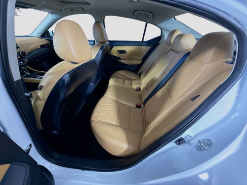 Used 2024 Nissan Sentra SV w/ SV Premium Package image 25