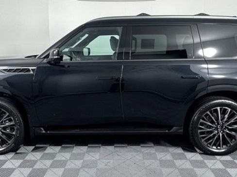 Certified 2025 INFINITI QX80 Autograph w/ Autograph Exterior Package image 5