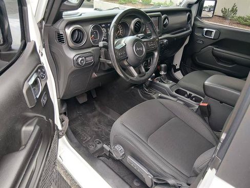 Used 2021 Jeep Wrangler Sport AWD/4WD image 9