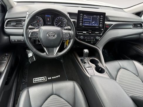 Used 2023 Toyota Camry SE image 15