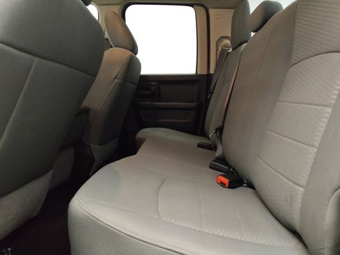 Used 2019 RAM 1500 Tradesman w/ Chrome Plus Package RWD image 18