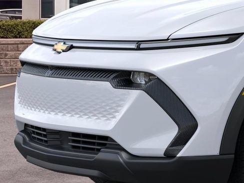 New 2026 Chevrolet Equinox EV LT AWD/4WD image 13