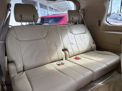 Used 2010 Lexus LX 570 4WD image 20