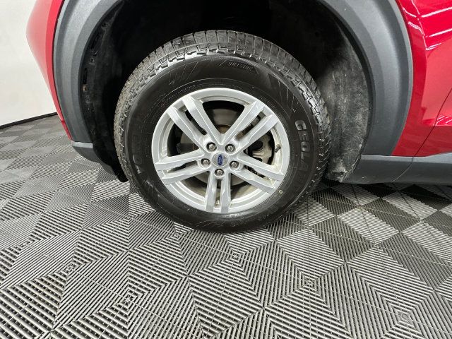 Used 2022 Ford Explorer XLT AWD/4WD image 31
