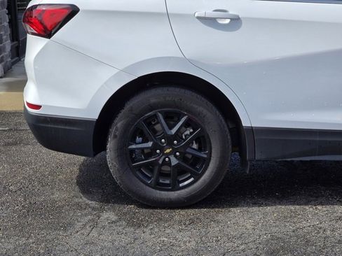 Used 2023 Chevrolet Equinox LT image 10