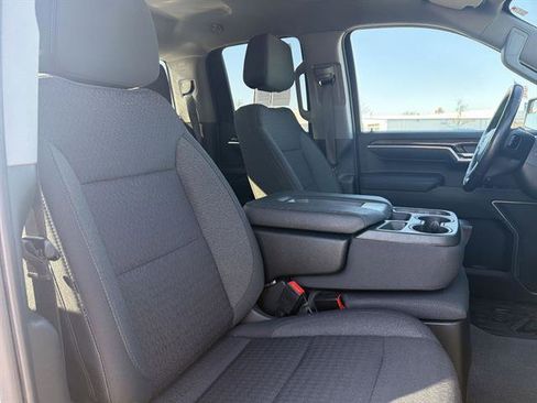 Used 2022 Chevrolet Silverado 1500 LT image 17