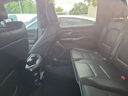 Used 2023 RAM 1500 Laramie AWD/4WD image 8