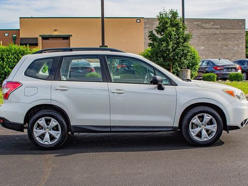 Used 2015 Subaru Forester 2.5i w/ Alloy Wheel Package AWD/4WD image 8