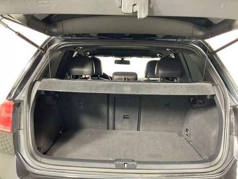 Used 2015 Volkswagen Golf 2-Door FWD image 17