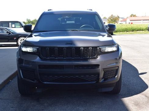 Used 2022 Jeep Grand Cherokee L Laredo AWD/4WD image 15