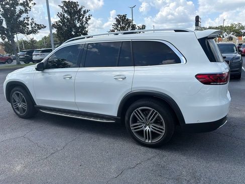 Used 2021 Mercedes-Benz GLS 450 4MATIC image 3