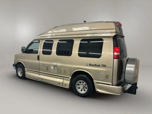 Used 2012 Chevrolet Express 2500 w/ Power Package image 8