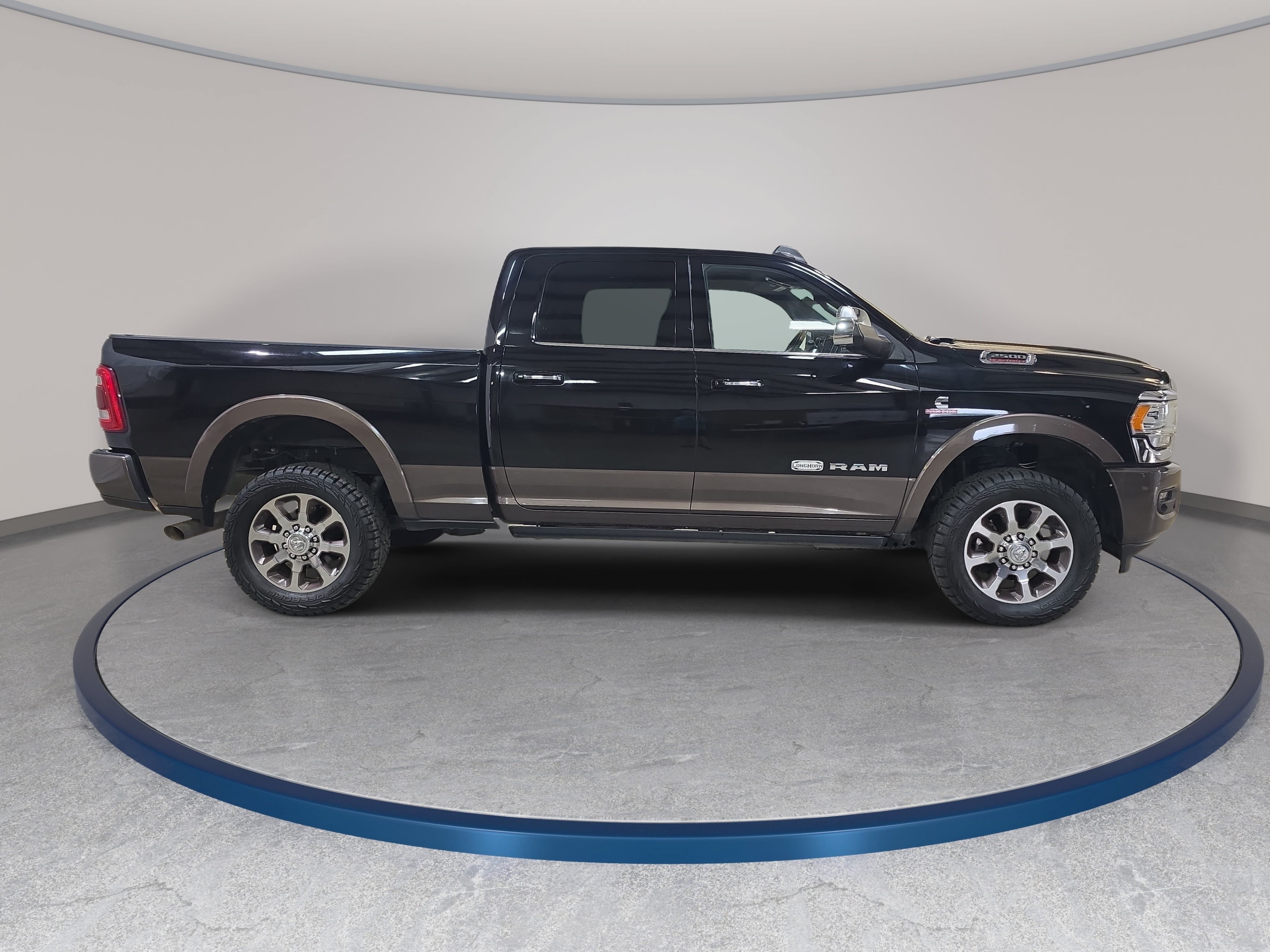 Used 2022 RAM 2500 Limited AWD/4WD image 5