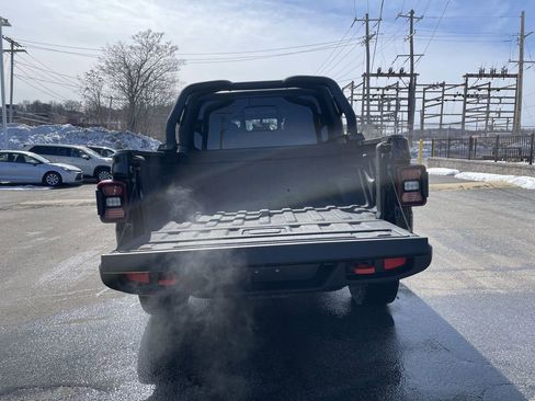 Certified 2022 Jeep Gladiator Mojave w/ LED Lighting Group image 13