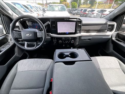 Used 2026 Ford F250 Lariat w/ Tremor Off-Road Package AWD/4WD image 10