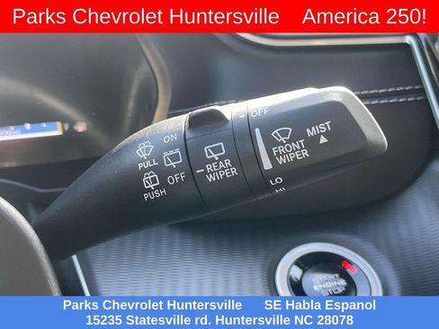 Used 2025 Jeep Grand Cherokee Altitude AWD/4WD image 32