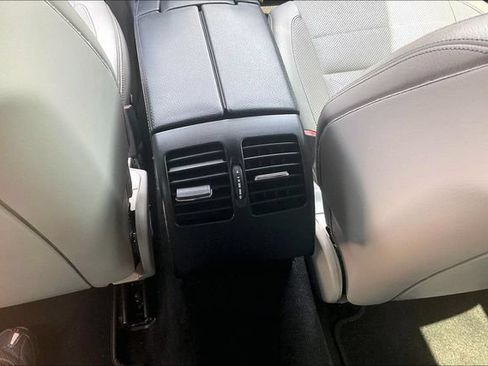 Used 2014 Mercedes-Benz E 350 Cabriolet image 30