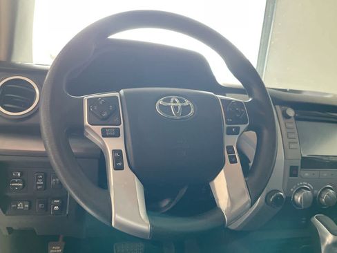 Used 2019 Toyota Tundra SR5 w/ SR5 Upgrade Package AWD/4WD image 14