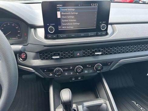 New 2025 Honda Accord SE image 16