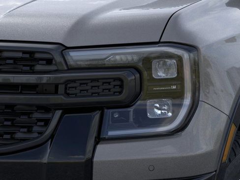 New 2025 Ford Ranger Lariat w/ FX4 Off-Road Package image 18