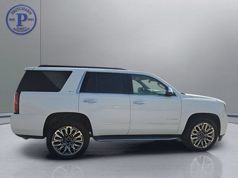 Used 2018 GMC Yukon SLT w/ Premium Edition AWD/4WD image 8