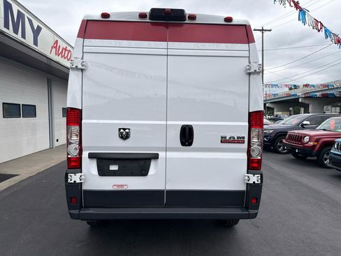 Used 2017 RAM ProMaster 2500 FWD image 5