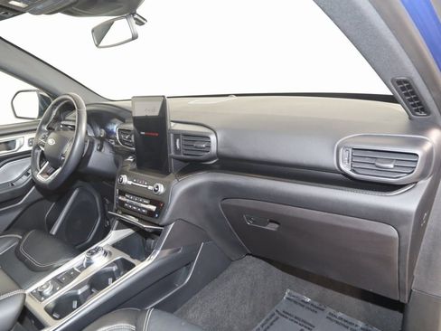 Used 2020 Ford Explorer ST w/ Premium Technology Package image 46