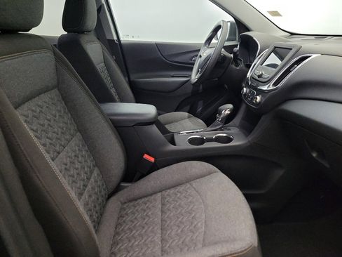 Used 2022 Chevrolet Equinox LT image 21