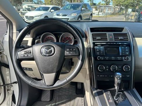 Used 2011 MAZDA CX-9 Grand Touring w/ Moonroof & Bose Audio Pkg image 19