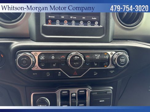 Used 2020 Jeep Wrangler Unlimited Sport AWD/4WD image 26