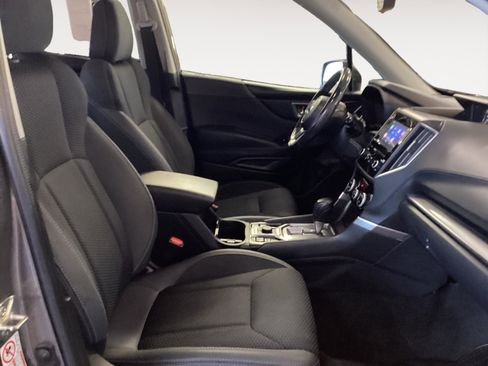 Used 2020 Subaru Forester Premium image 15