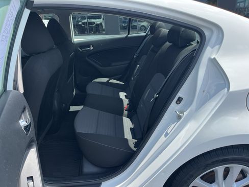 Used 2017 Kia Forte S w/ S Premium Package FWD image 37