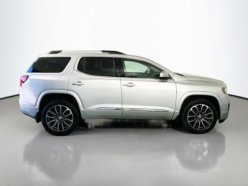 Used 2020 GMC Acadia Denali w/ Trailering Package AWD/4WD image 8
