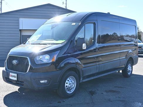 New 2026 Ford Transit 350 148 Medium Roof AWD image 9