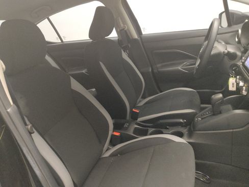 Used 2025 Nissan Versa S w/ Trunk Package FWD image 21
