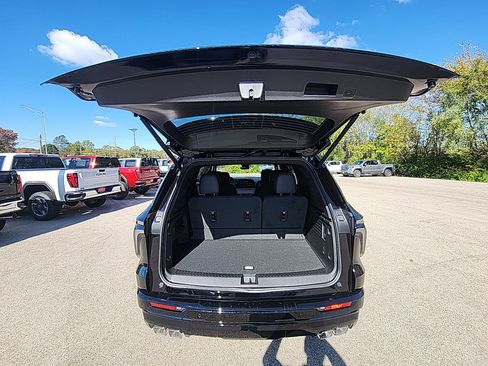 New 2026 Chevrolet Traverse RS image 32