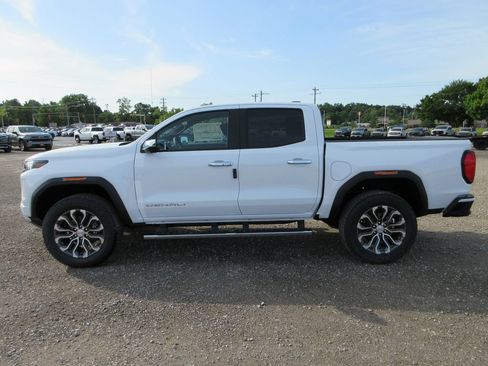 New 2026 GMC Canyon Denali AWD/4WD image 10