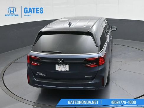 Used 2026 Honda Odyssey Touring image 37