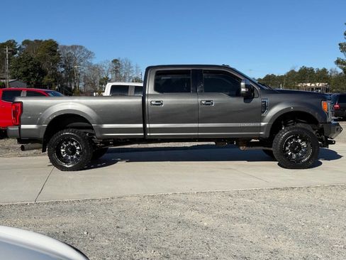 Used 2017 Ford F350 Platinum w/ Platinum Ultimate Package AWD/4WD image 8