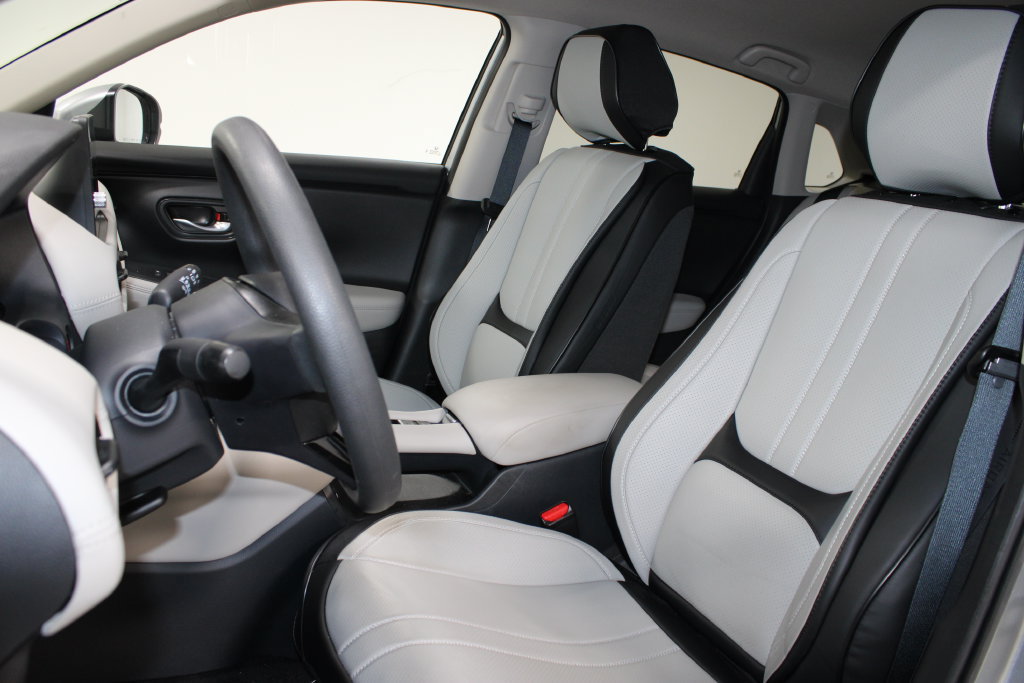 Used 2026 Honda HR-V LX image 33