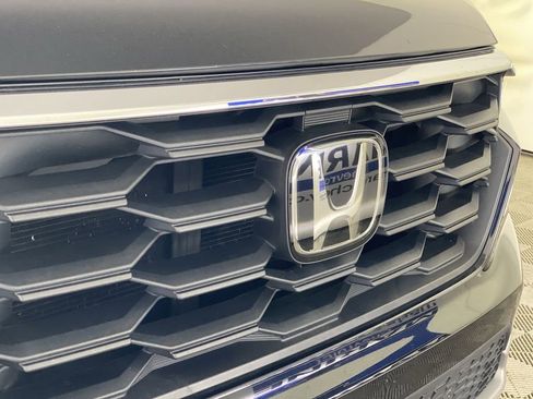 Used 2023 Honda Pilot EX-L image 35
