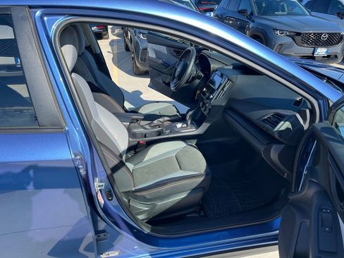 Used 2019 Subaru Crosstrek 2.0i Premium image 16