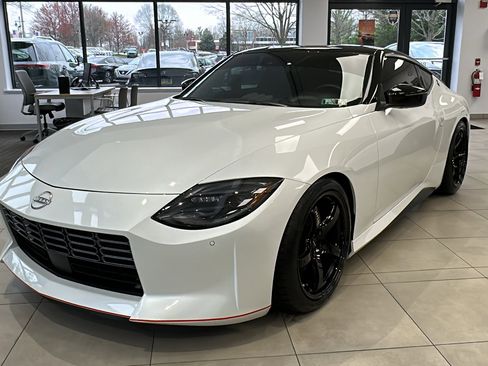 New 2023 Nissan Z Performance w/ Floor Mat Package (L93) image 1