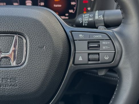 Used 2025 Honda Accord EX-L image 28