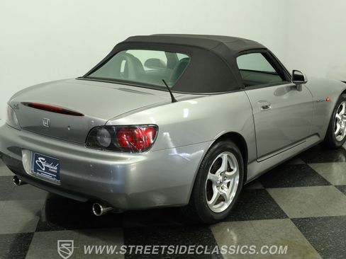 Used 2001 Honda S2000 image 11