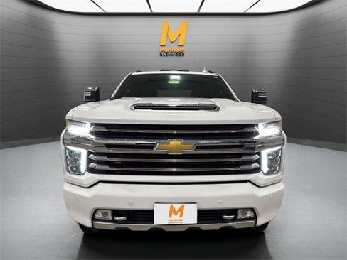 Used 2022 Chevrolet Silverado 3500 High Country image 3