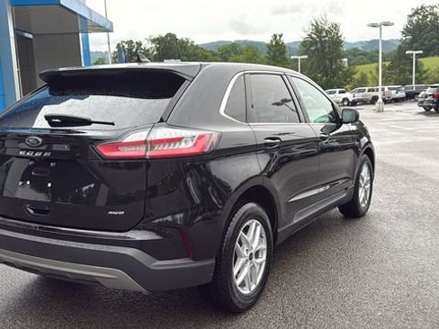 Used 2024 Ford Edge SEL AWD/4WD image 7