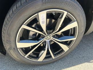 New 2026 Volkswagen Atlas SEL Premium R-Line video 2